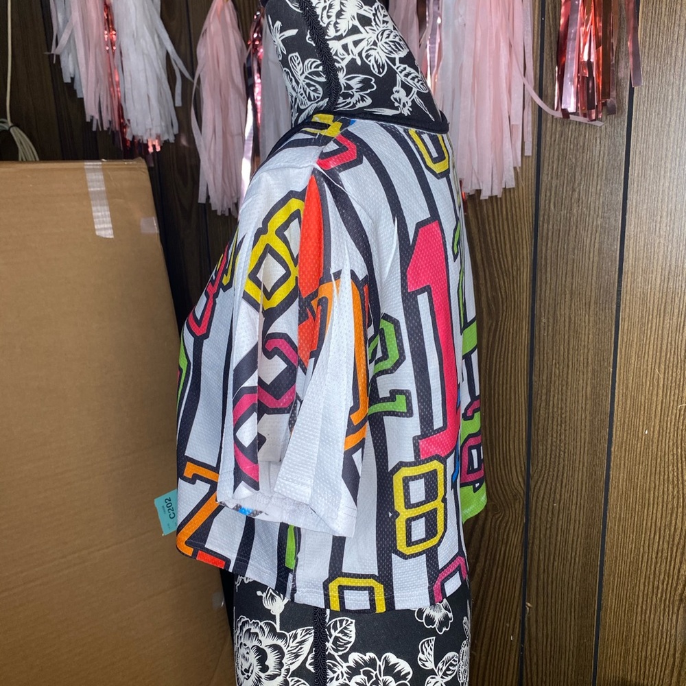 #Number that - Picture 2 of 4